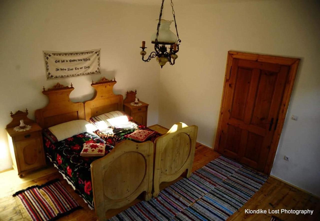 Villa Rihuini Eco Wine House Transylvania Richisu ภายนอก รูปภาพ
