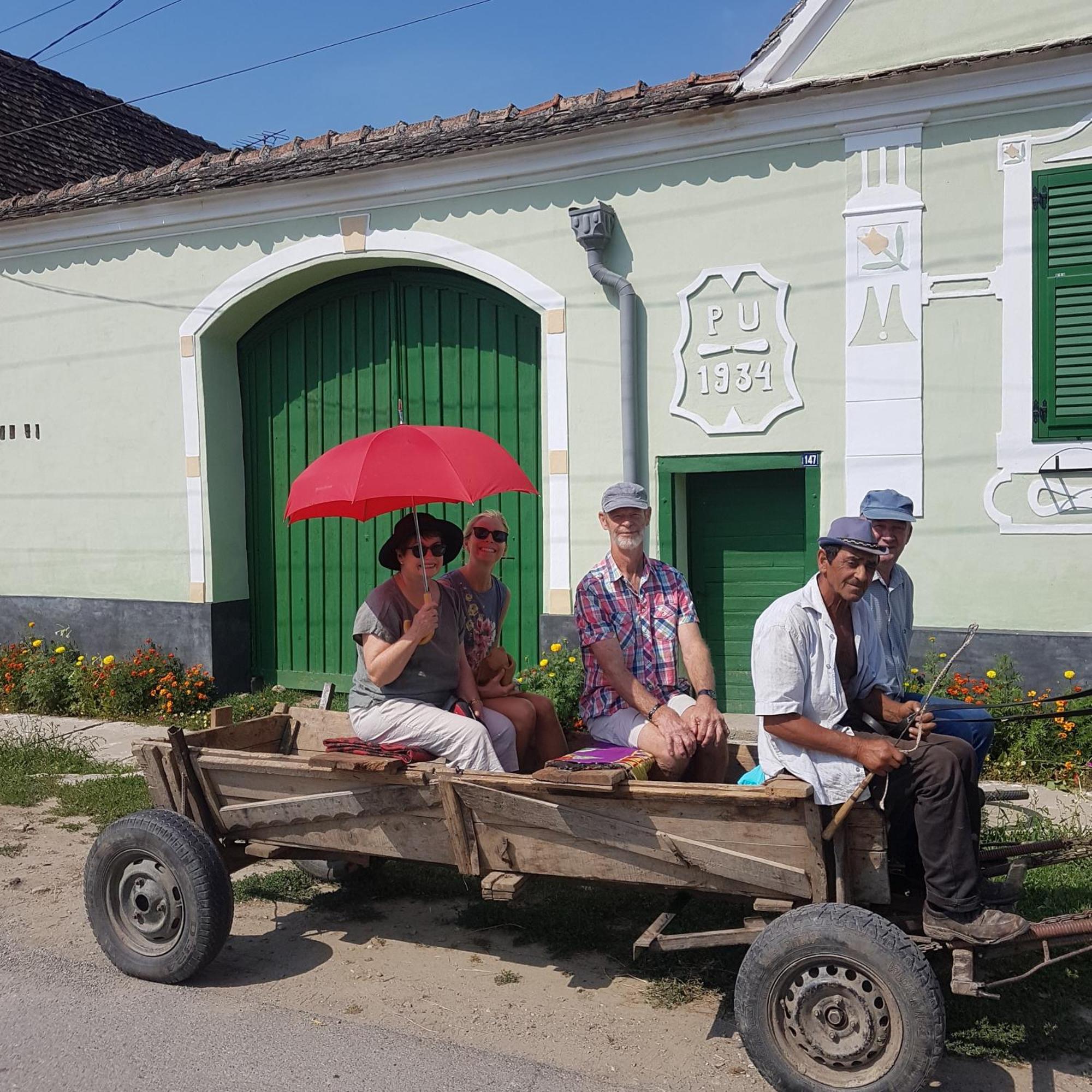 Villa Rihuini Eco Wine House Transylvania Richisu ภายนอก รูปภาพ